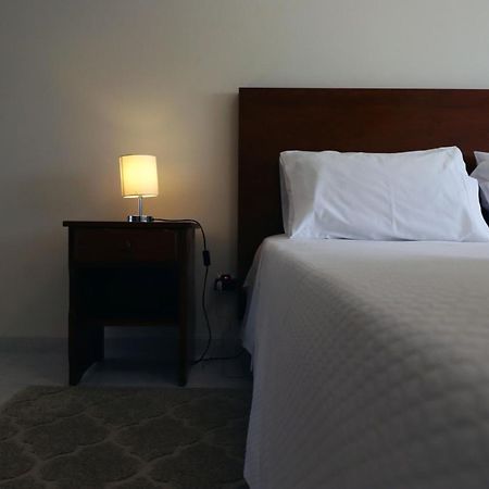 Urban Beach - Apartamento Por Do Sol Портиман Екстериор снимка