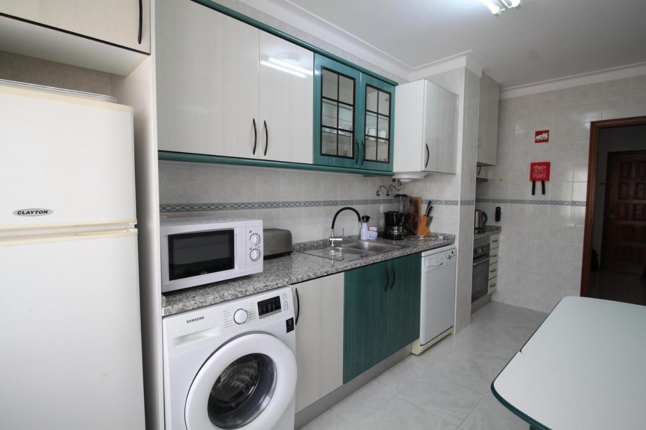 Urban Beach - Apartamento Por Do Sol Портиман Екстериор снимка